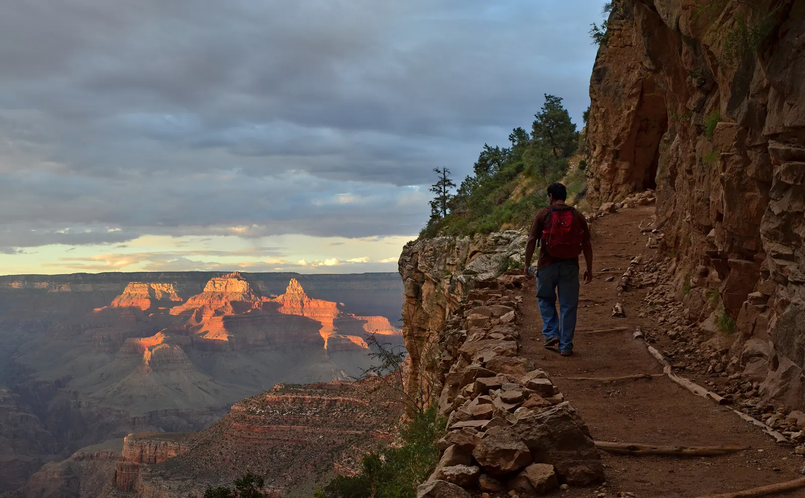 Grand Canyon National Park Bright Angel Trail - Sunset 0162 (6924462211)