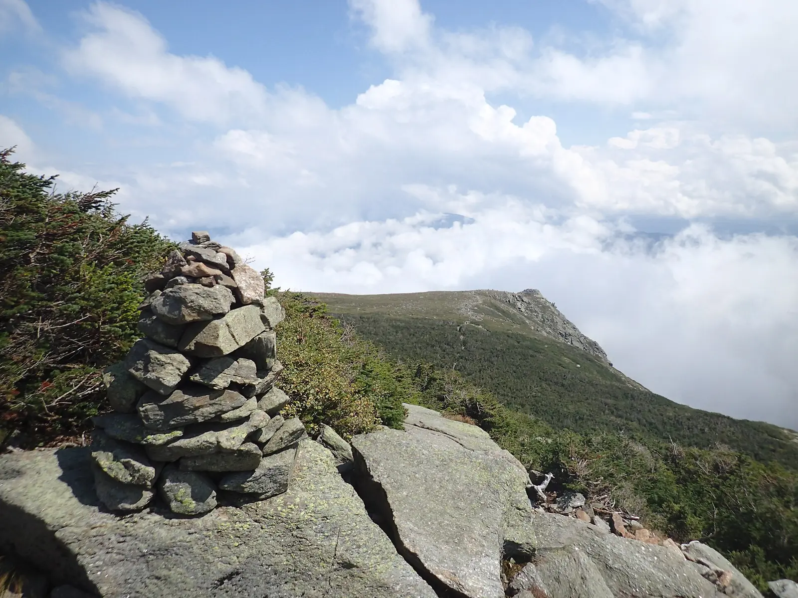 The Tuckerman Ravine route toward Mount Washington
